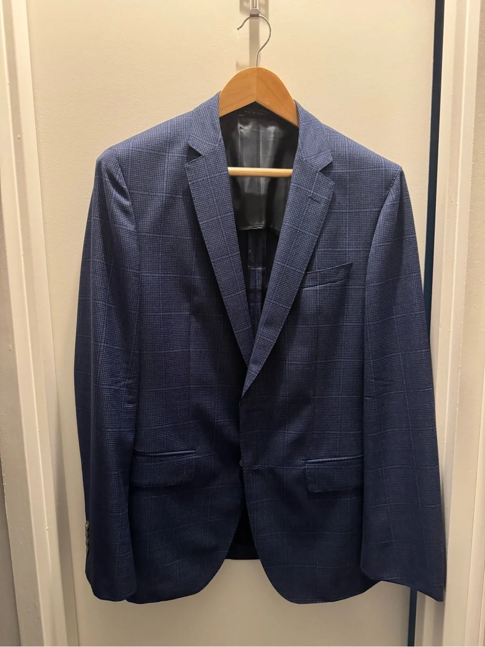 Hugo Boss Men's Blue Windowpane Sport Coat